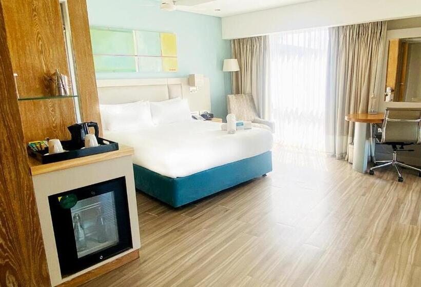 اتاق پریمیوم با بالکن, Holiday Inn Mauritius Mon Trésor, An Ihg