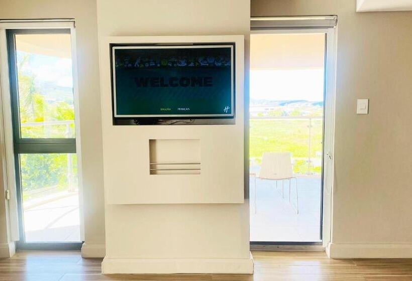 اتاق پریمیوم با بالکن, Holiday Inn Mauritius Mon Trésor, An Ihg