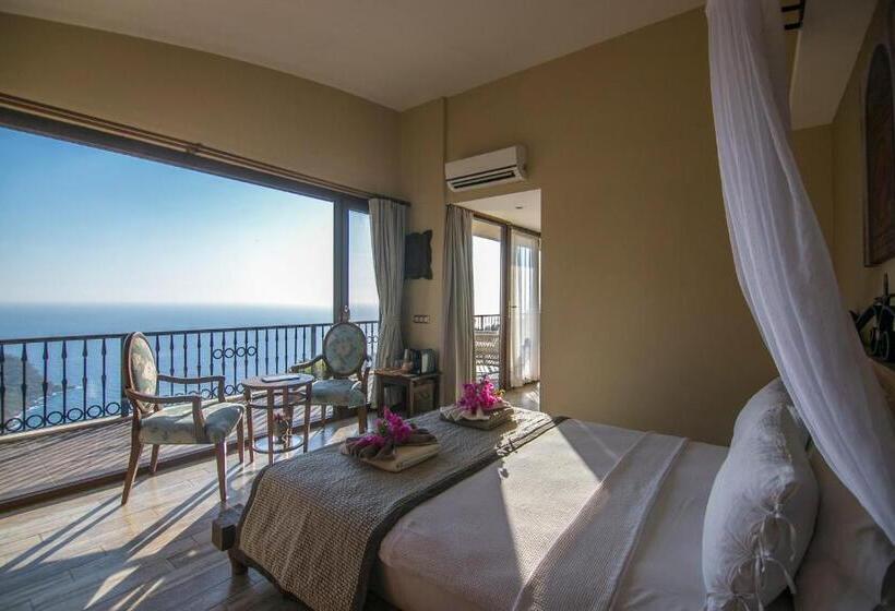 Deluxe Suite Sea View, Lissiya