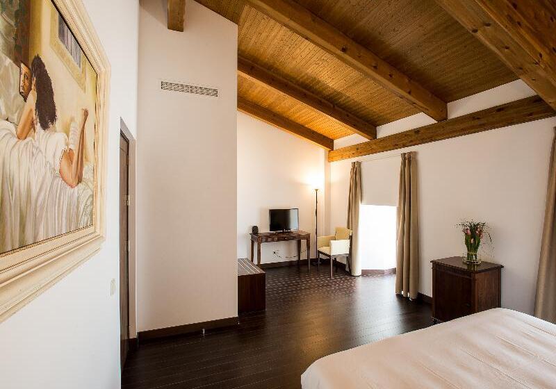 سوییت جونیور, Palacio Del Infante Don Juan Manuel Hotel Spa