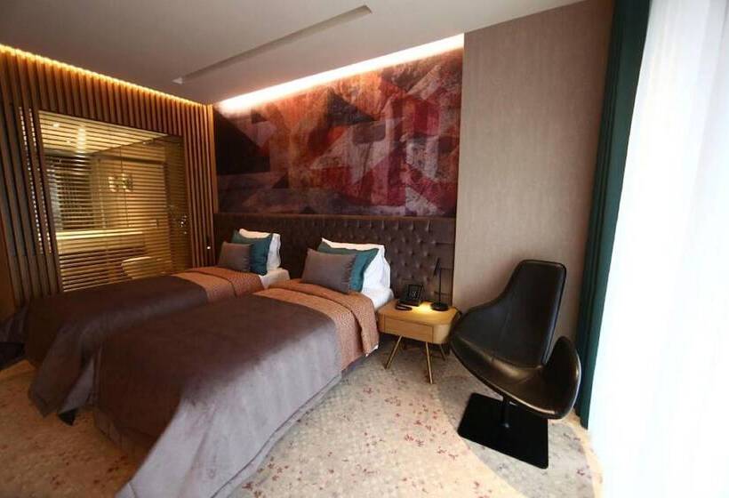 اتاق لوکس, Tasigo Eskisehir