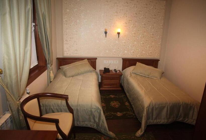 اتاق استاندارد یک نفره, Vila Sigal Pogradec