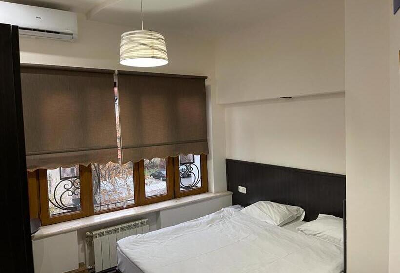 Quarto standard, Yerevan Hostel