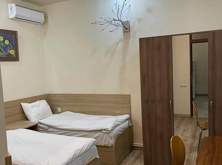 Quarto standard, Yerevan Hostel