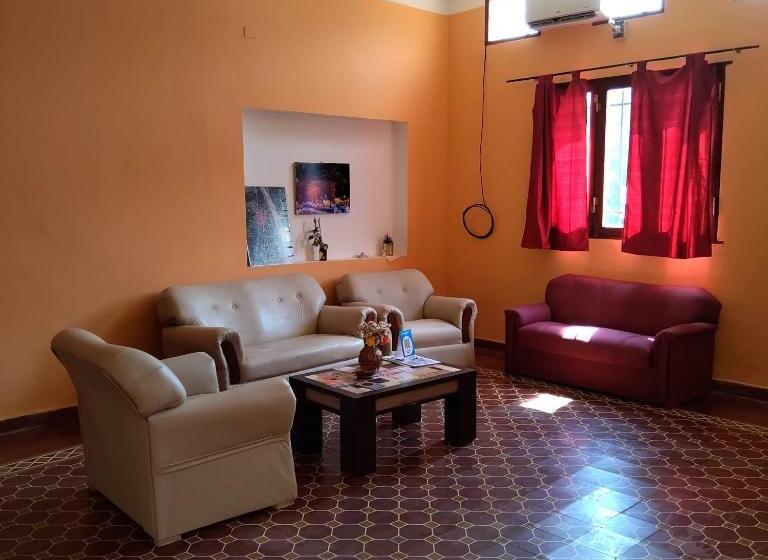 اتاق چهار تخته با دستشویی مشترک, Hostal Lo De Ramona