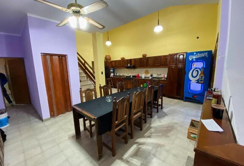 اتاق خانوادگی, Hostal Lo De Ramona