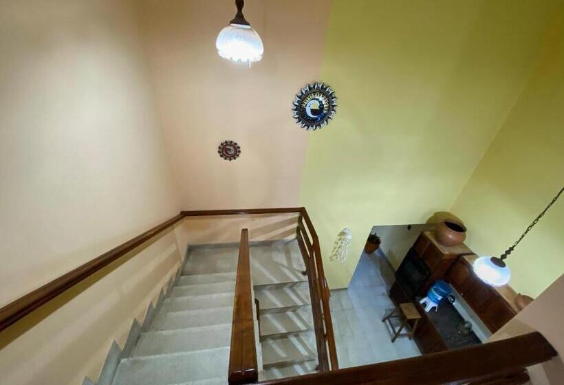 اتاق خانوادگی, Hostal Lo De Ramona