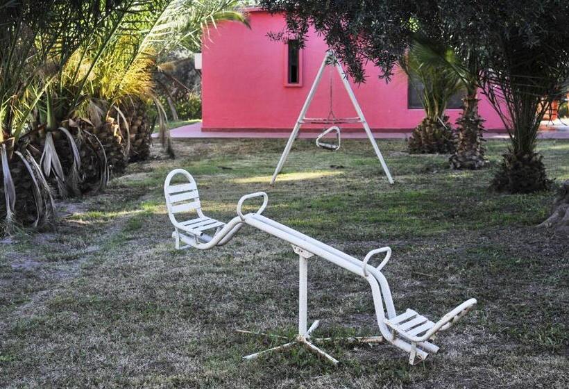 اتاق لوکس, Hostal Lo De Ramona