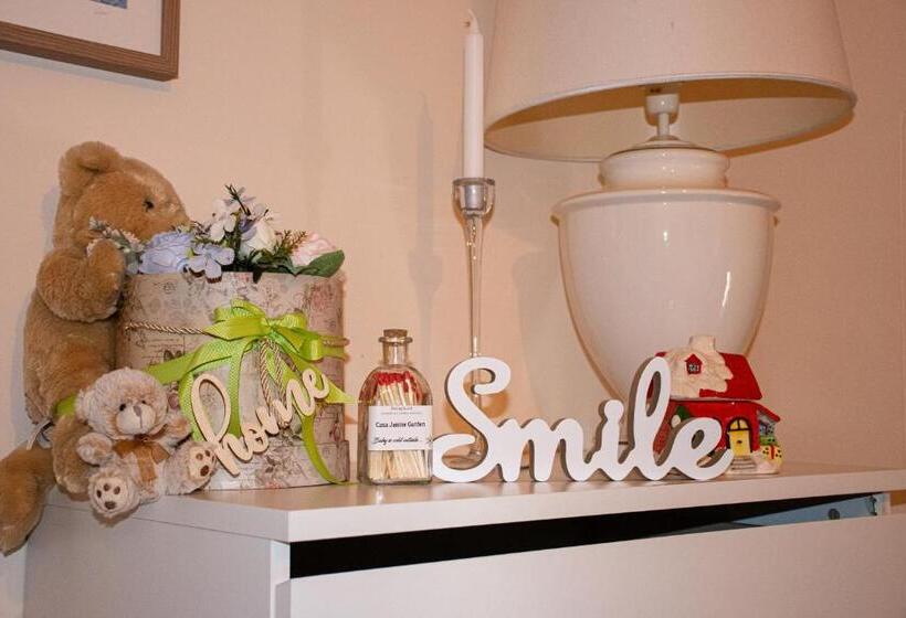 اتاق استاندارد با تخت بزرگ, Janine Garden