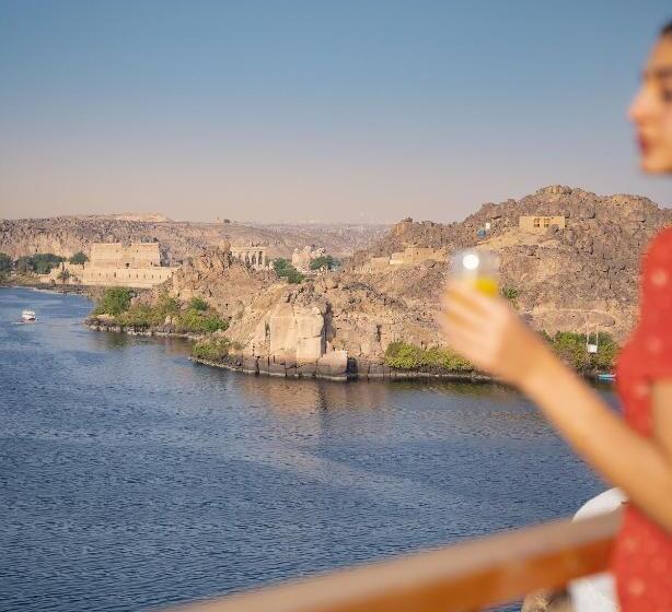 سوئیت اجرایی با مشاهده, Benben By Dhara Hotels   Adults Only