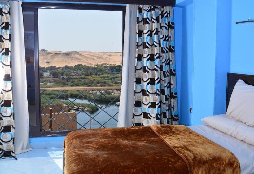 اتاق استاندارد با چشم‌انداز دریا, Aswan Nile Palace