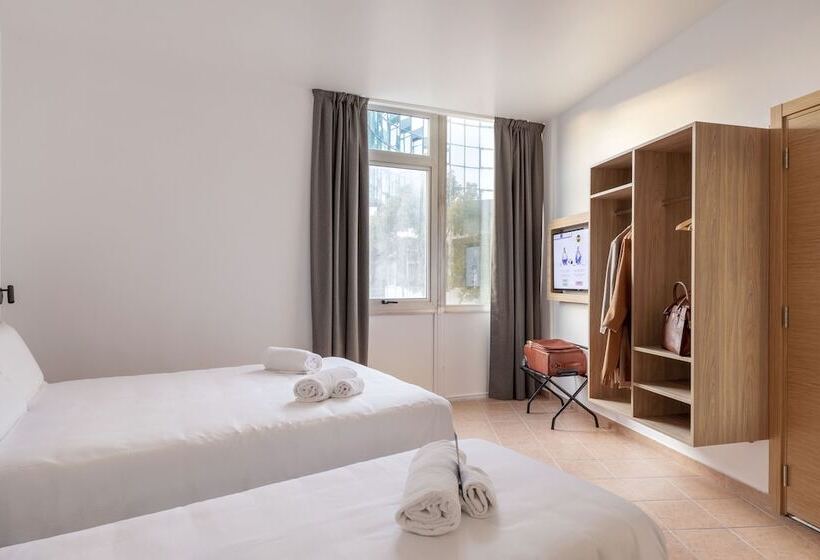 اتاق استاندارد سه نفره, B&b Hotel Pomezia Roma