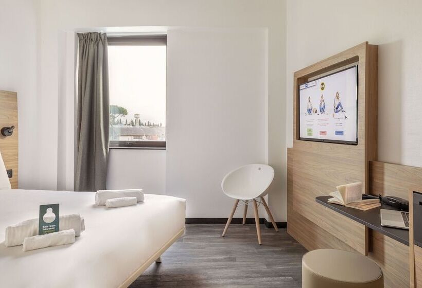 اتاق استاندارد, B&b Hotel Pomezia Roma