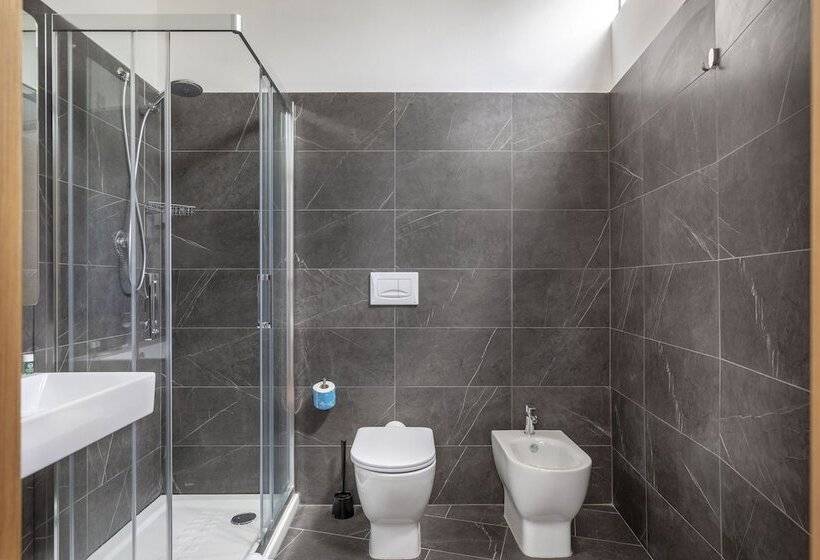 اتاق استاندارد یک نفره, B&b Hotel Pomezia Roma