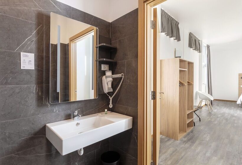 اتاق استاندارد یک تخته برای معلولان, B&b Hotel Pomezia Roma