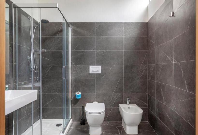 اتاق استاندارد, B&b Hotel Pomezia Roma