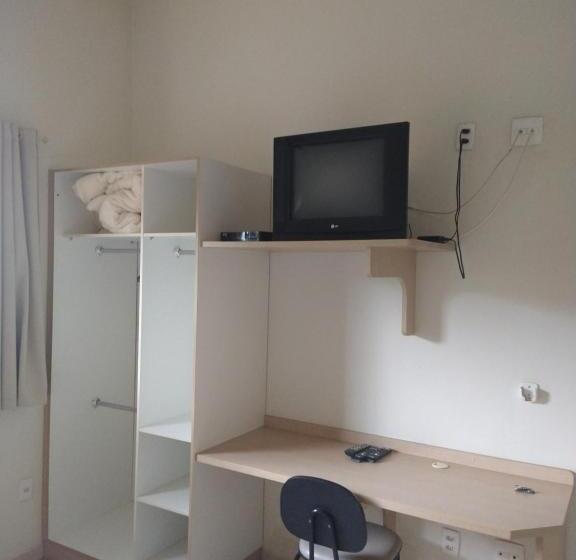 اتاق اکونومی یک تخته, Dublin