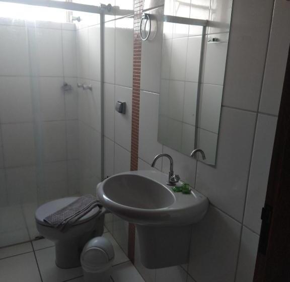 اتاق اکونومی یک تخته, Dublin