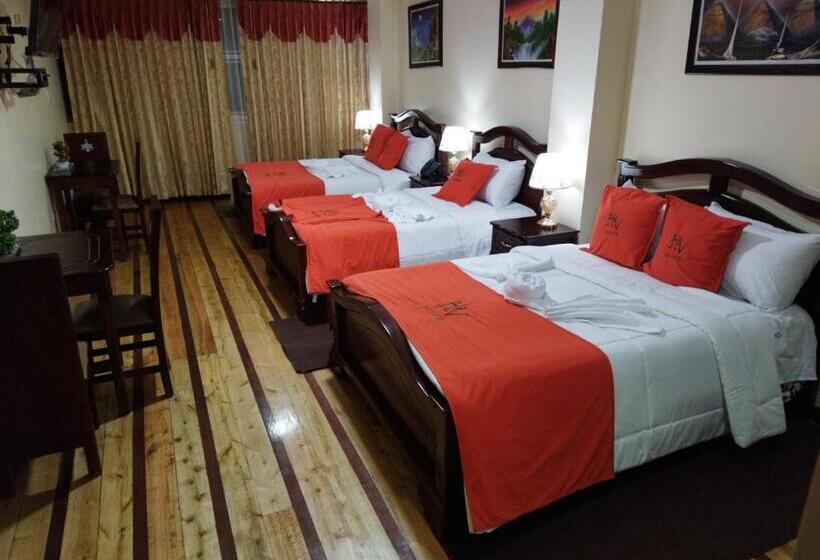 اتاق استاندارد سه نفره, Velanez Suite Riobamba