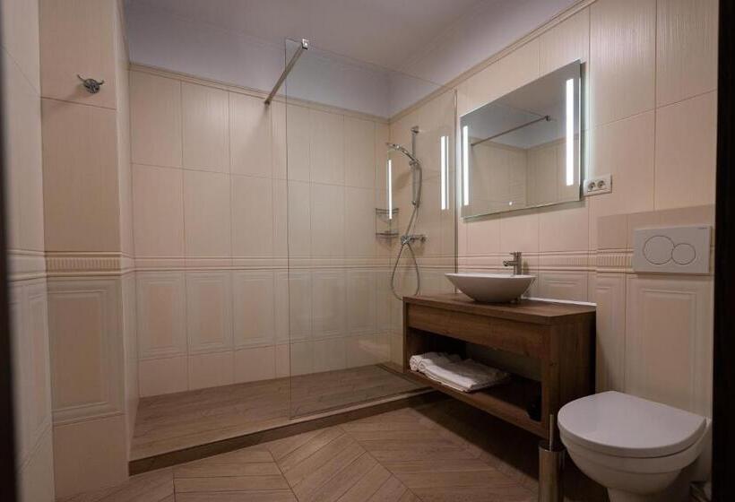 اتاق استاندارد, Pensiunea White Residence