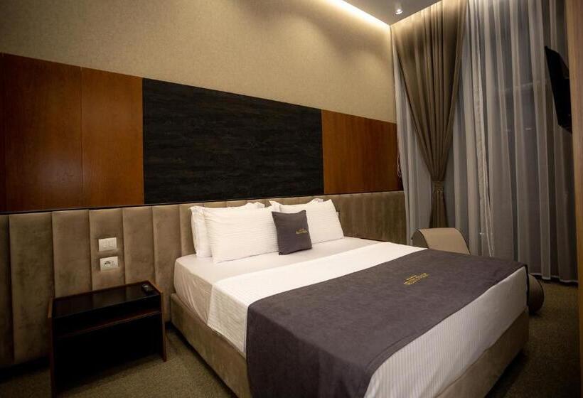 سوئیت با تخت بزرگ, Deluxe Resort And Spa