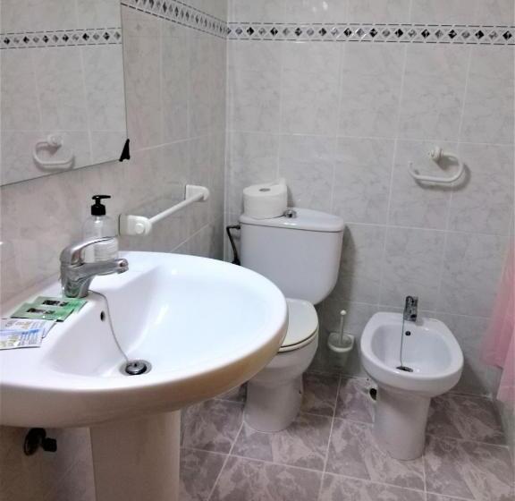 اتاق استاندارد با چشمانداز دریا, Vacansis Habitaciones De Hostal A Primera Linea De Playa En Cullera