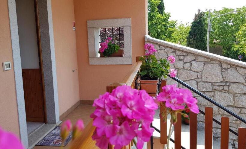آپارتمان 1 خوابه با بالکن, Agriturismo Skerlj