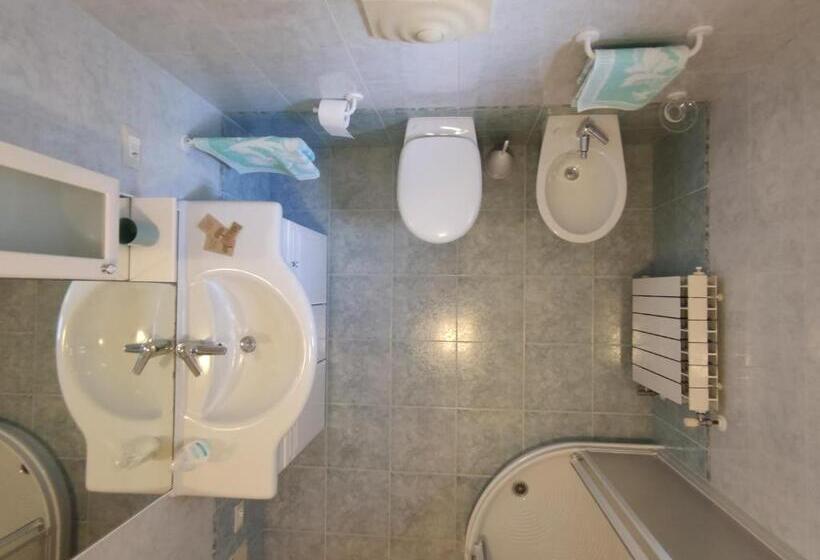 اتاق استاندارد, Agriturismo Skerlj