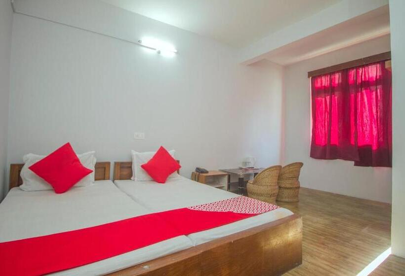 اتاق کلاسیک سه تخته, O Nourpem Residency