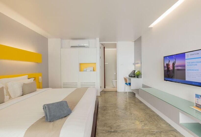 带泳池观景的豪华房, Explorar Koh Phangan   Adults Only Resort And Spa