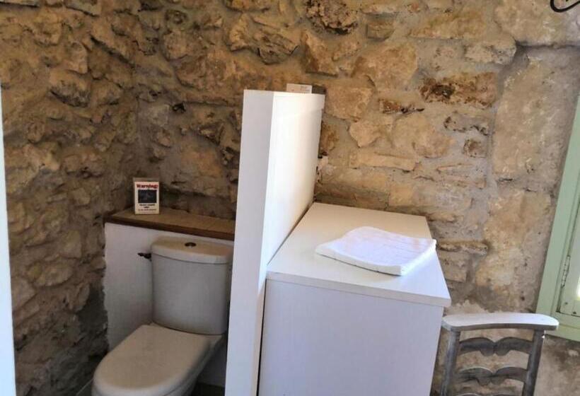 اتاق پریمیوم چهارنفره, Chambre D Hôtes Au Domaine Du Soleil Couchant