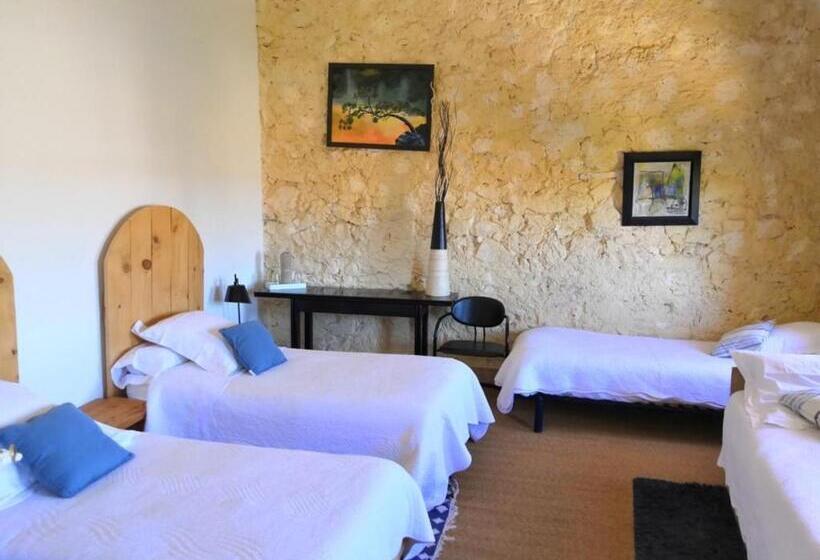سوییت خانوادگی, Chambre D Hôtes Au Domaine Du Soleil Couchant
