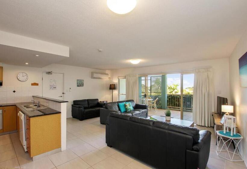 2 Bedroom Apartment, Lennox Beach Resort