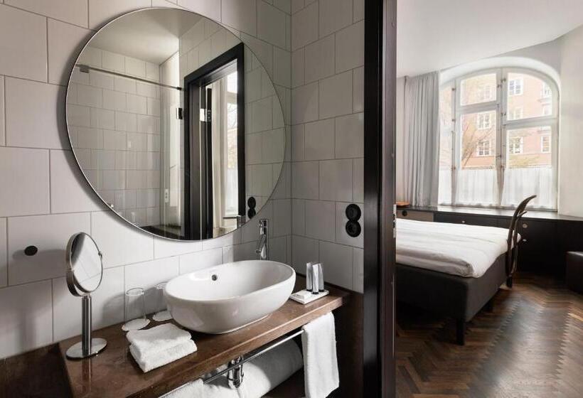 스탠다드 룸 킹사이즈 침대, Miss Clara By Nobis, Stockholm, A Member Of Design Hotels™