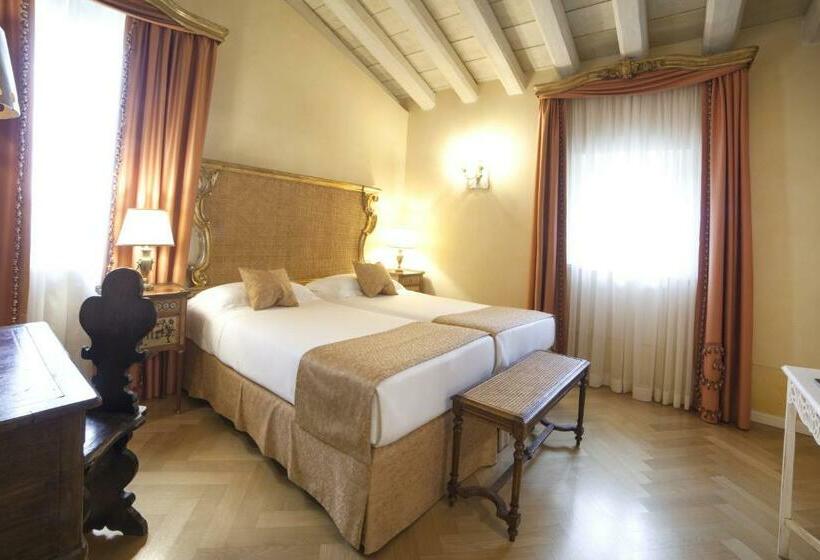 Quarto clássico, Relais Fra' Lorenzo