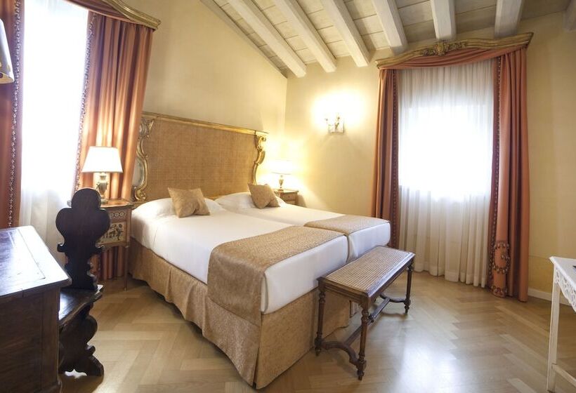 Habitació Clàssica, Relais Fra' Lorenzo