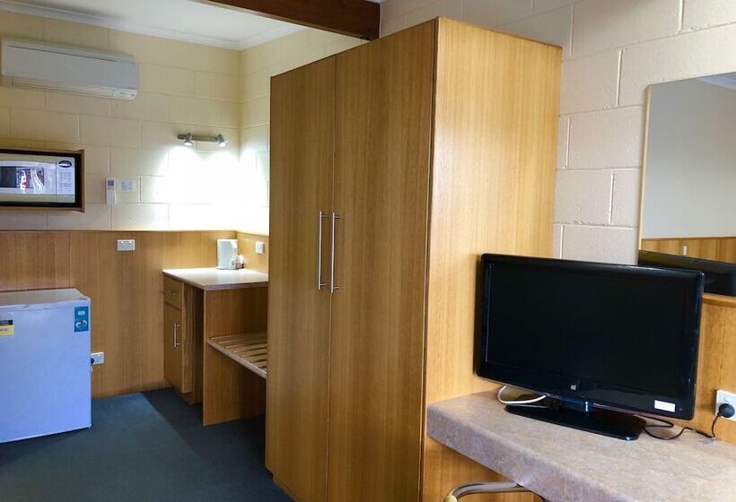 اتاق استاندارد, Sheffield Motor Inn
