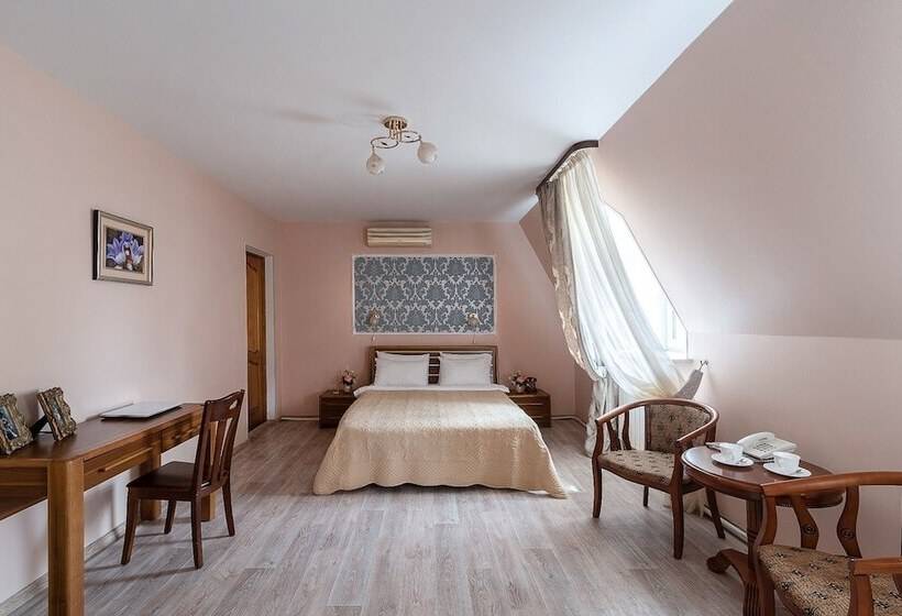 اتاق استاندارد, Sibirskoe Podvorie