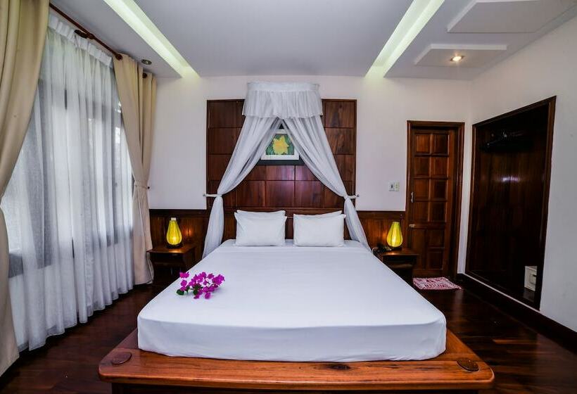 بنجلو قياسى مطلّ علي الحديقة, The Hoi An Orchid Garden Villas