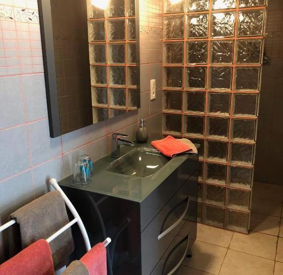 اتاق استاندارد اینتریور, B&b La Grande Dame
