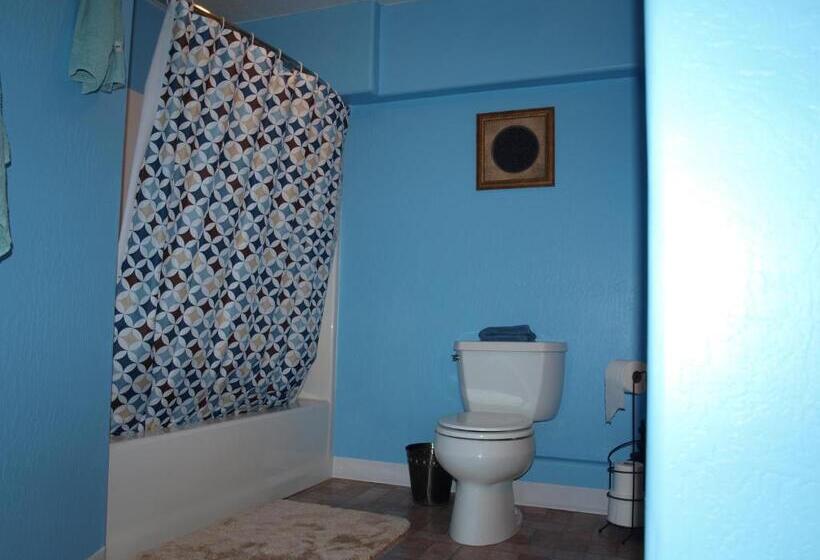 اتاق لوکس, Chisolm Trail Villa