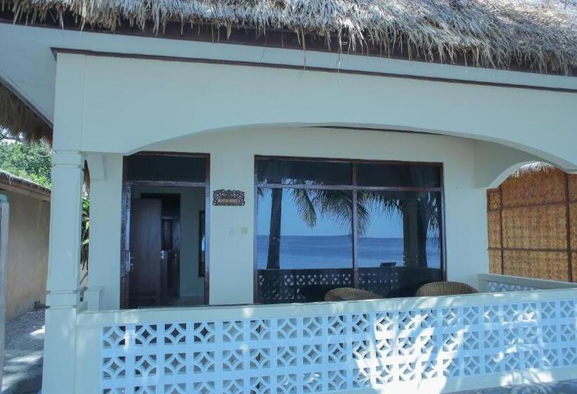 اتاق لوکس, Sea World Club Beach Resort & Dive Center