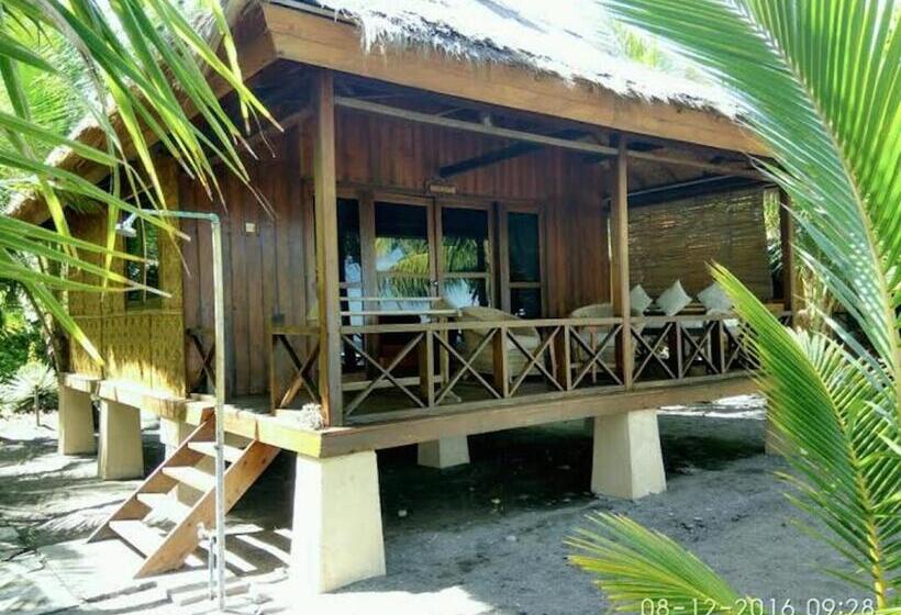 اتاق لوکس با چشم‌انداز دریا, Sea World Club Beach Resort & Dive Center