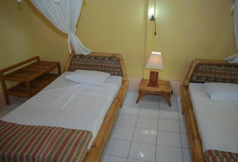 اتاق سوپریور با چشم‌انداز باغ, Sea World Club Beach Resort & Dive Center