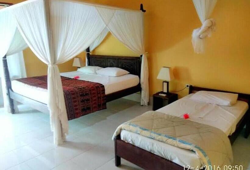 اتاق استاندارد سه تخته با چشم‌انداز باغ, Sea World Club Beach Resort & Dive Center