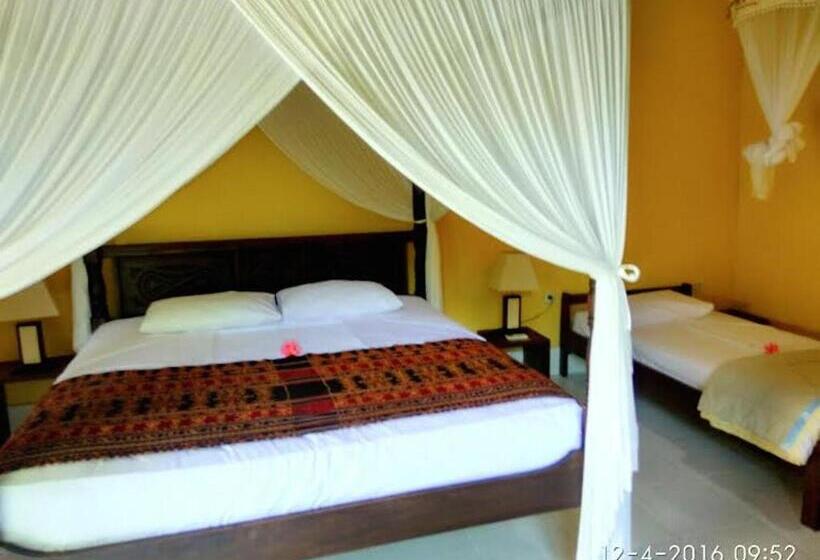 اتاق استاندارد سه تخته با چشم‌انداز باغ, Sea World Club Beach Resort & Dive Center