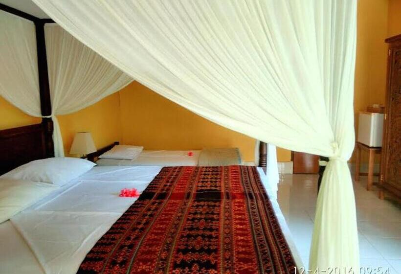 اتاق استاندارد سه تخته با چشم‌انداز باغ, Sea World Club Beach Resort & Dive Center