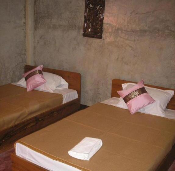 اتاق استاندارد, Tamarind Grand Resort Mae Sariang