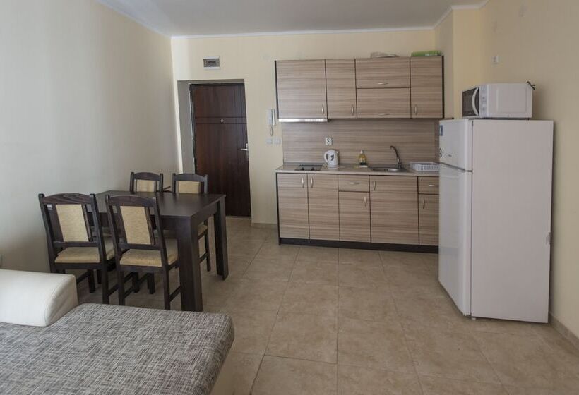 2-Bedroom Classic Apartment, Apollon Apartments