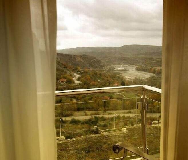 اتاق لوکس, Afkos Grammos Boutique Hotel Resort